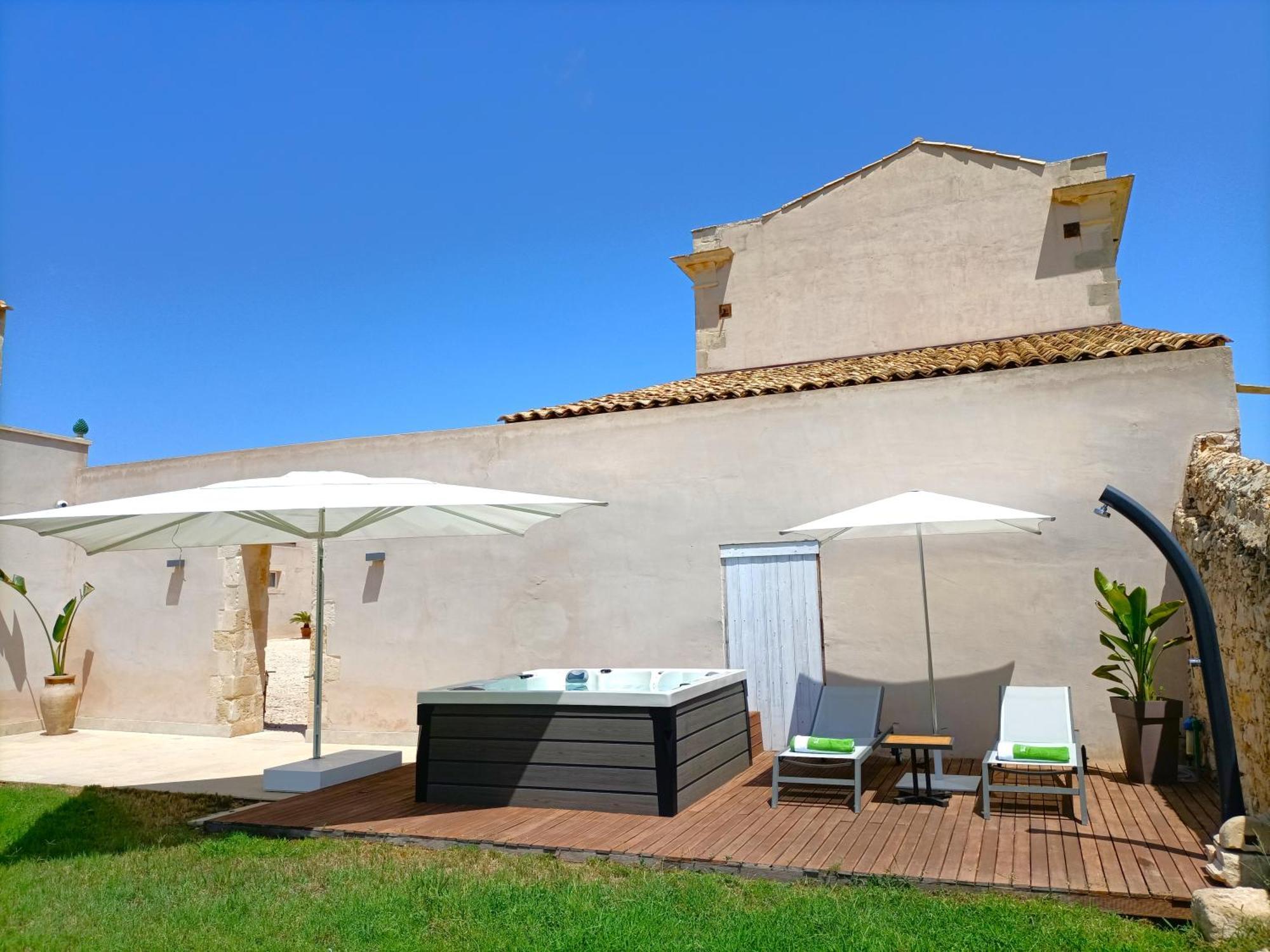 Ballium Luxury Relais Avola Exterior foto